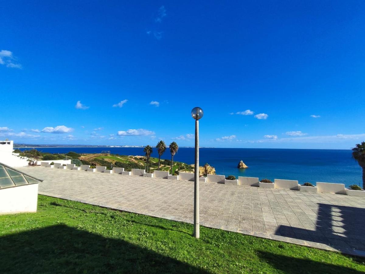 Apartment Ocean Bay With Pool By Homing