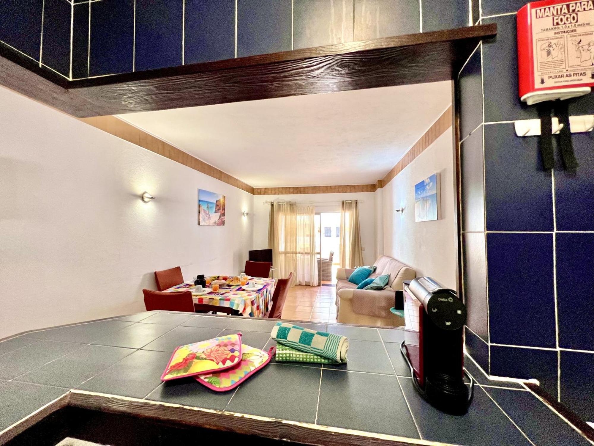 Ocean Bay With Pool By Homing Apartment *