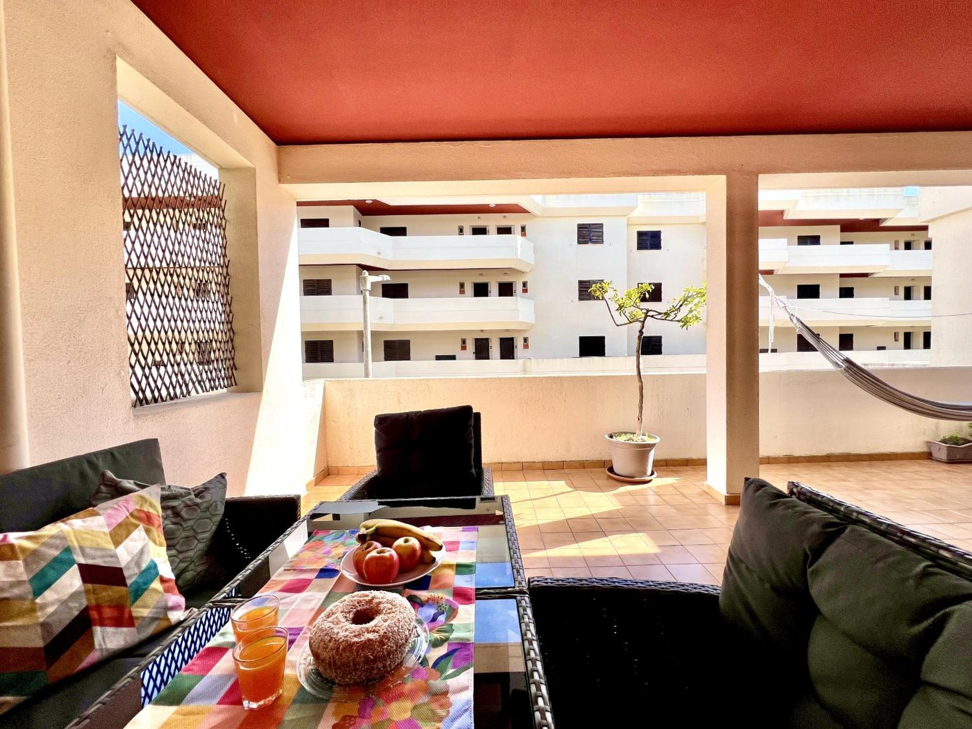 Ocean Bay With Pool By Homing Lagos