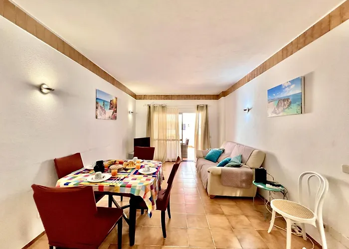 Lagos Ocean Bay With Pool By Homing