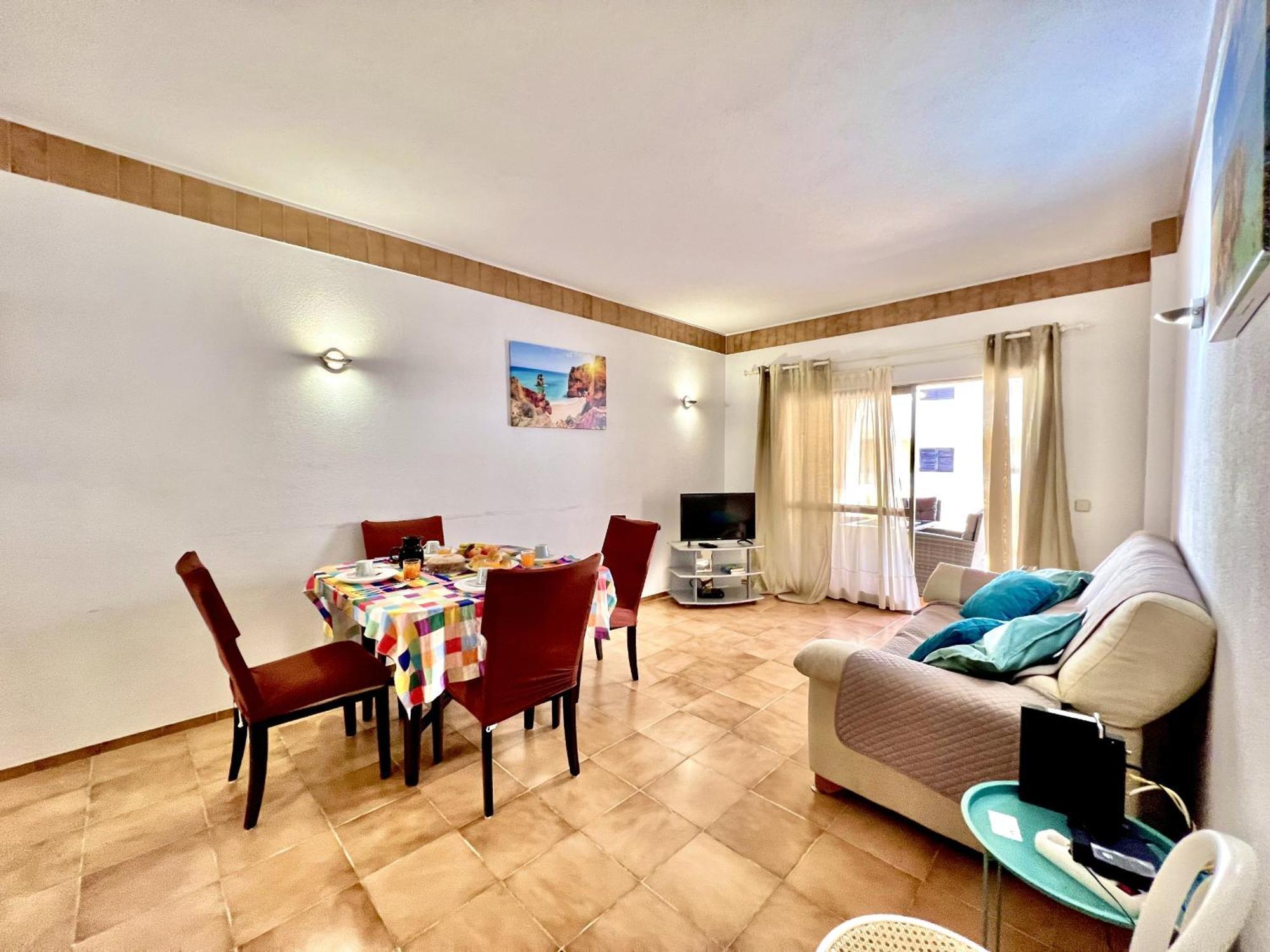 Apartment Ocean Bay With Pool By Homing