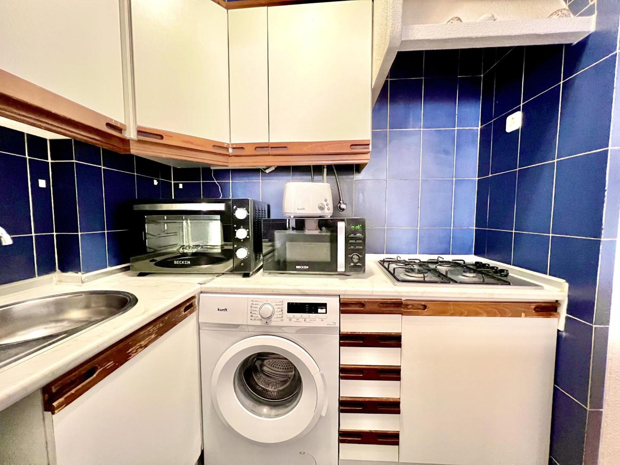 Ocean Bay With Pool By Homing Apartment *